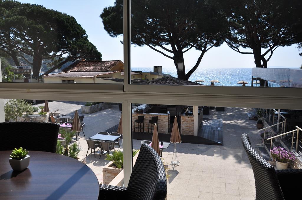 Hotel De La Plage Le Lavandou Exteriér fotografie