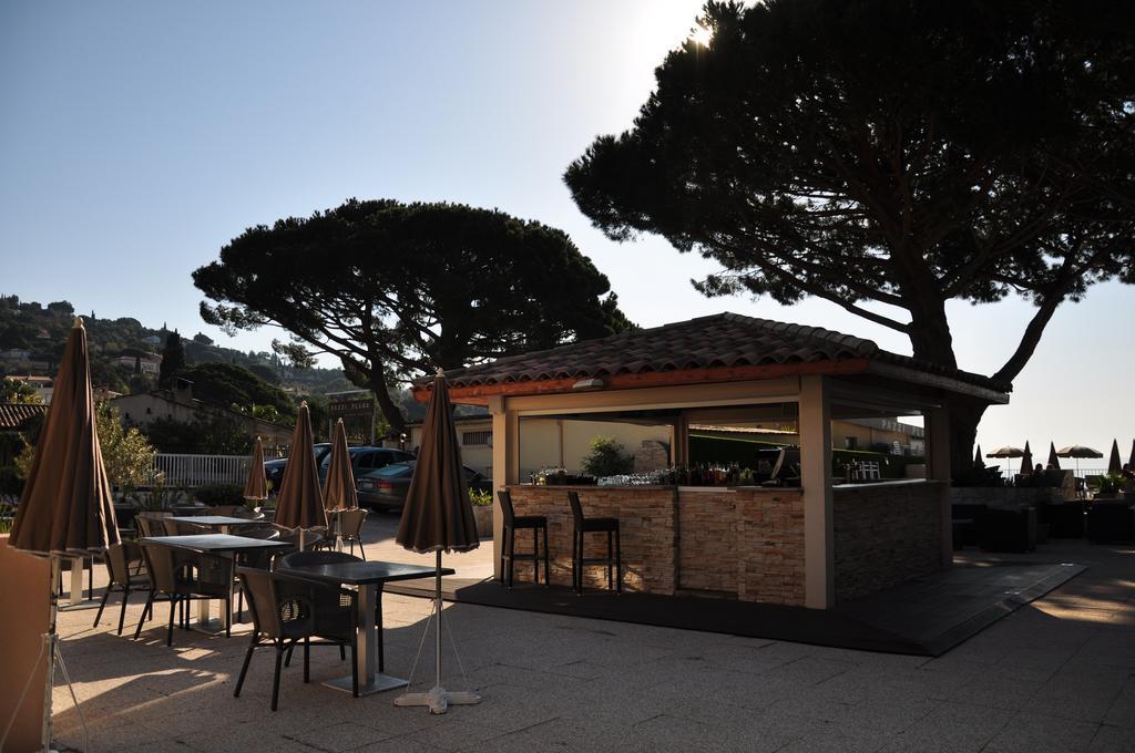 Hotel De La Plage Le Lavandou Exteriér fotografie